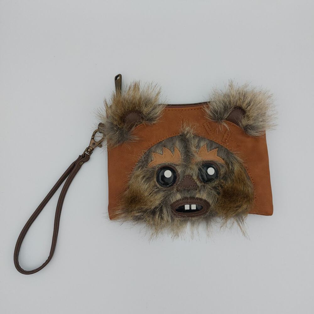 Loungefly Star Wars Ewok Wicket Wristlet Clutch Bag Purse Faux Fur Brown